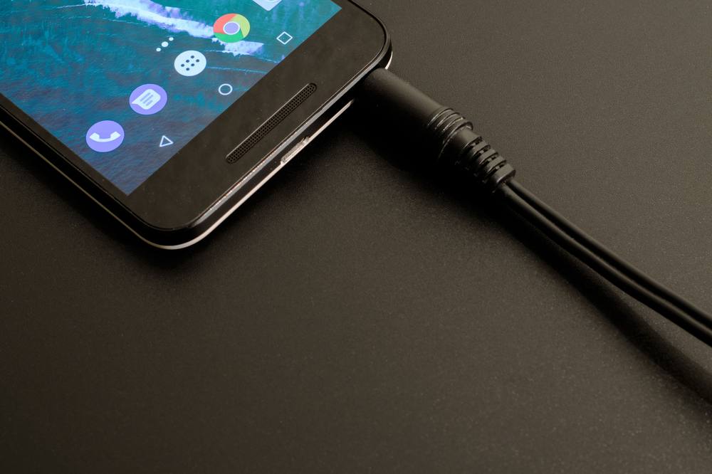 OnePlus 65W Warp charger