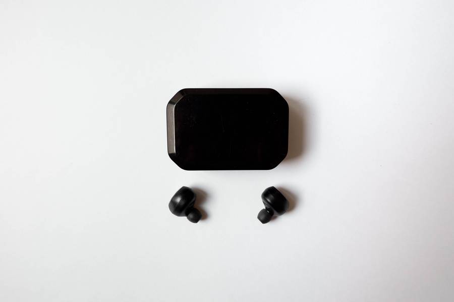 Oraimo Necklace Lite neckband earphones