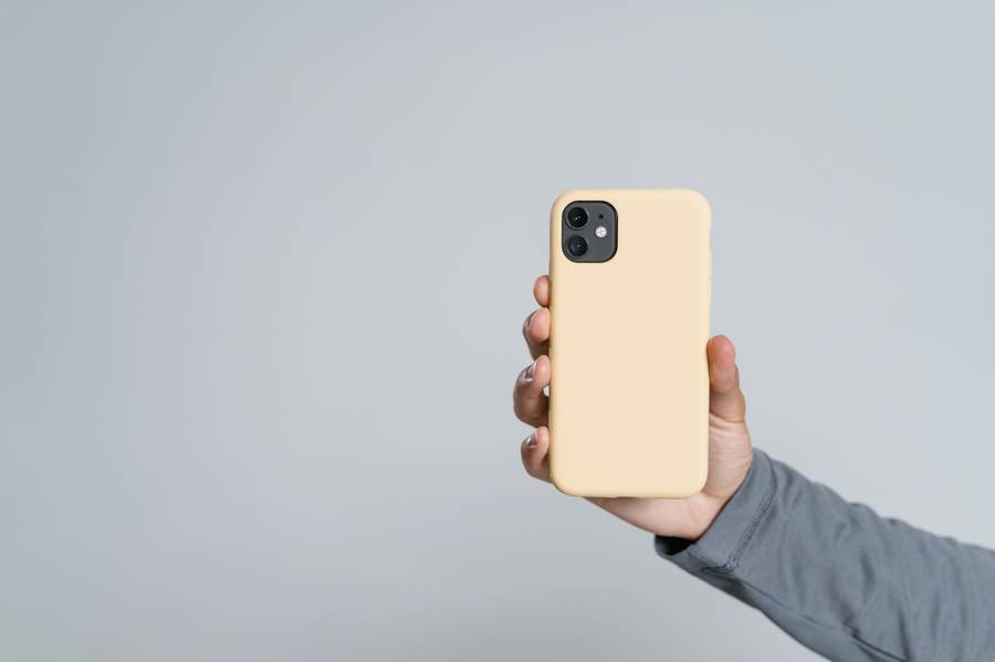 Spigen Ultra Hybrid MagFit case, Galaxy S25