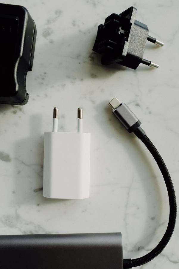 Anker Nano II 65W 3-port charger